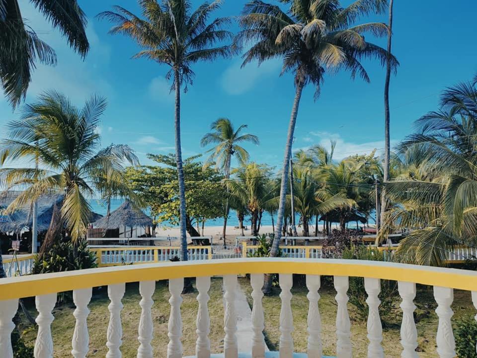 Lulu Beach Hotel Pulau Corn Luaran gambar