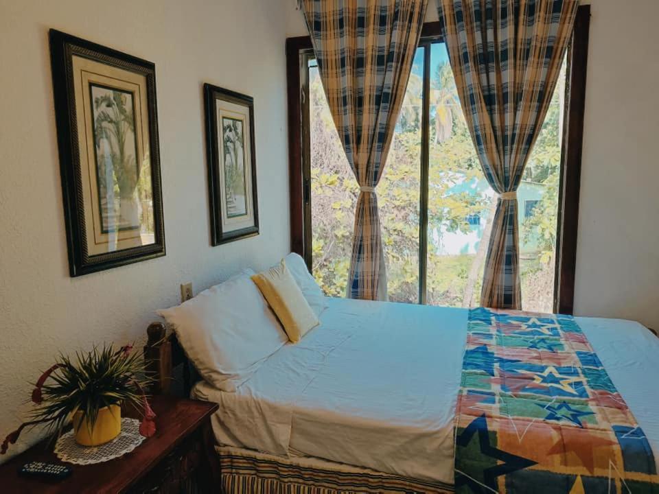 Lulu Beach Hotel Pulau Corn Luaran gambar