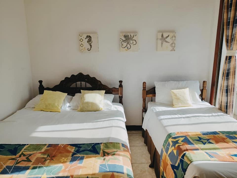 Lulu Beach Hotel Pulau Corn Luaran gambar