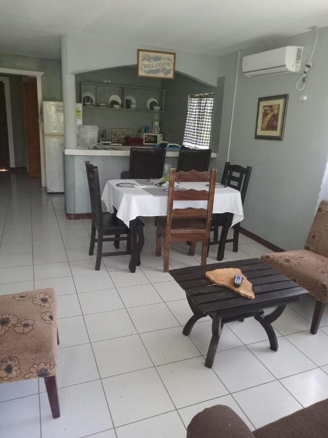 Lulu Beach Hotel Pulau Corn Bilik gambar
